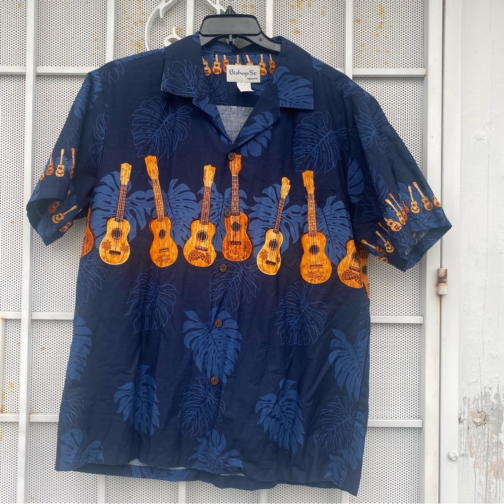 Bishop St Apparel Men's L S/S Button-Up Shirt,Guitars Hawaiian 100% Cotton Vtg